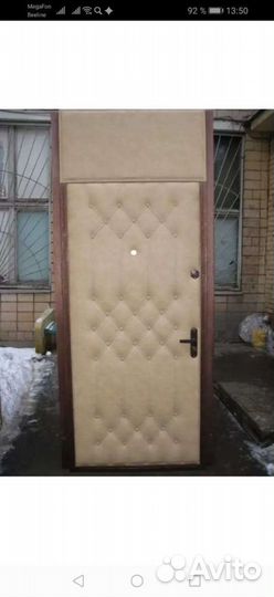 Дверь входная металлическая с верхней вставкой 56