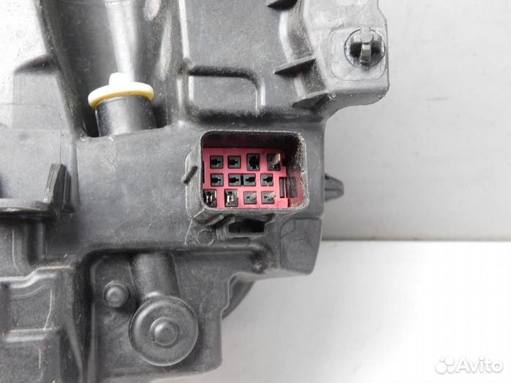 Фара правая Volvo XC60