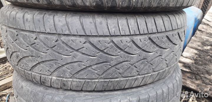 Bridgestone Dueler H/P 265/70 R16