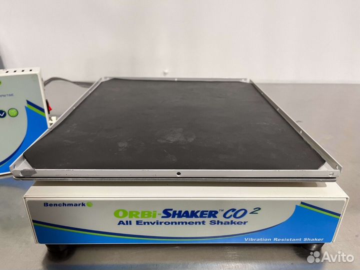 Benchmark шейкер ORBi-shaker CO2