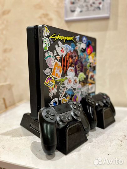 Игровая приставка PlayStation 4 Slim