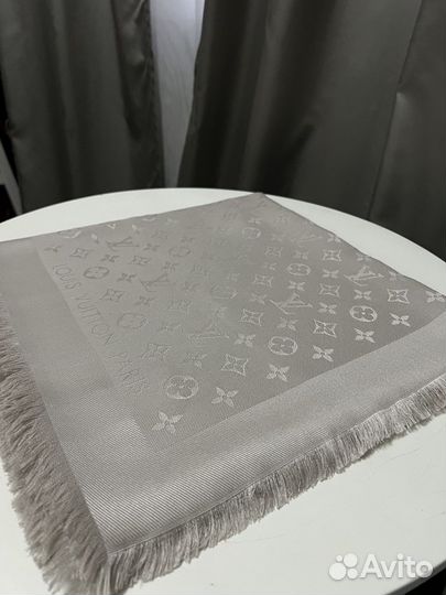 Платок Louis vuitton оригинал
