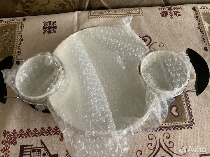 Менажница фарфоровая