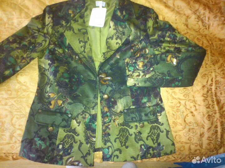 Пиджак новый