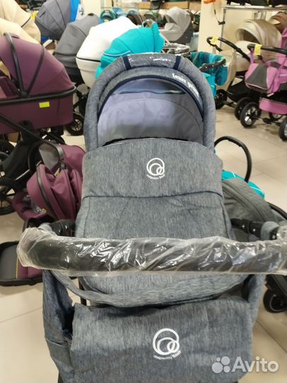 Коляска 3 в 1 новая