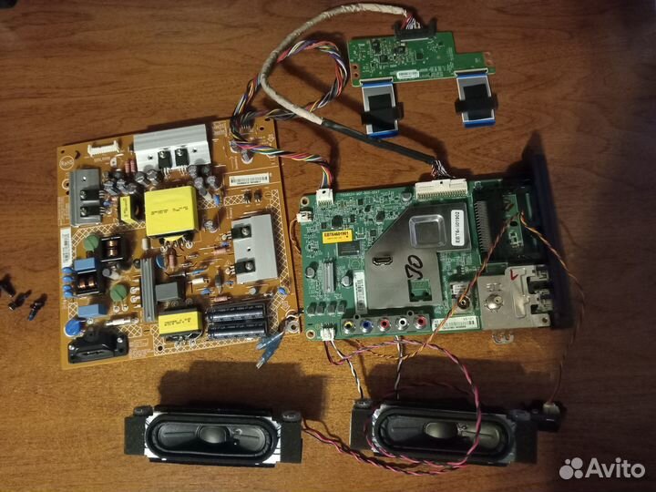 Платы от телевизора LG 43LJ500V