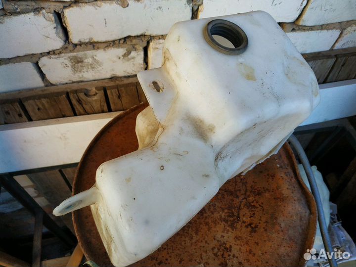 Бачок омывателя лобового стекла Land Rover, Range