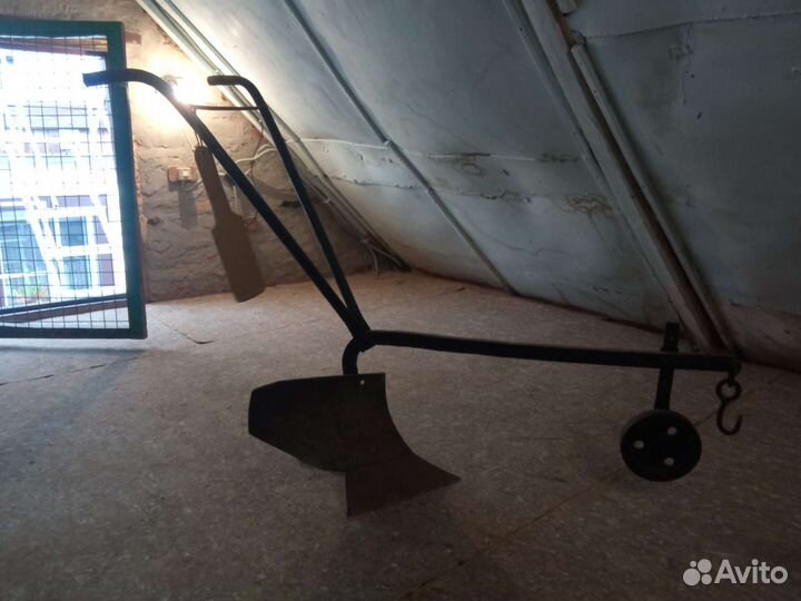 Конный плуг