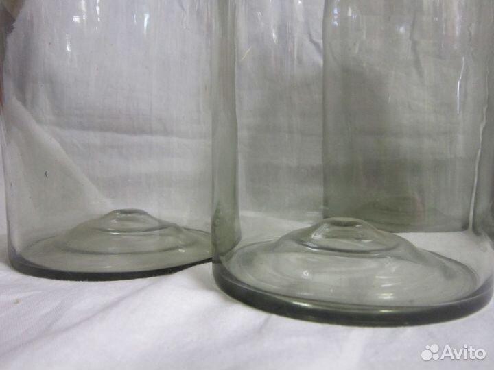 Старинные бутылки, четвертушки 5 штук