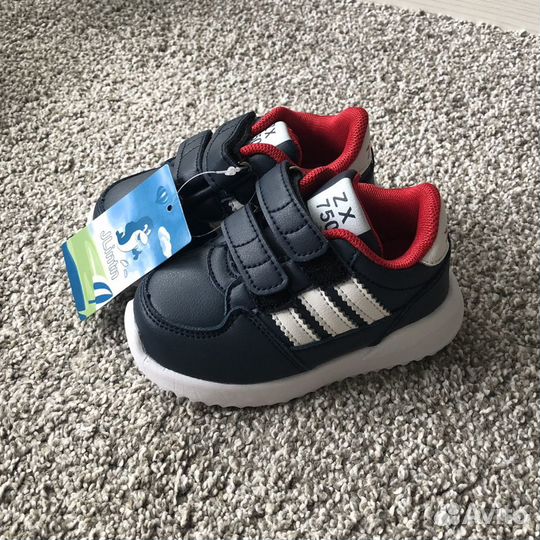 Кроссовки, кроксы 22 размер