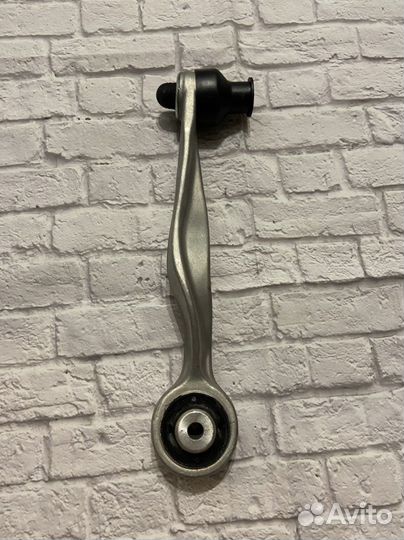 Рычаги передней подвески Audi A4 (новые,оригинал)