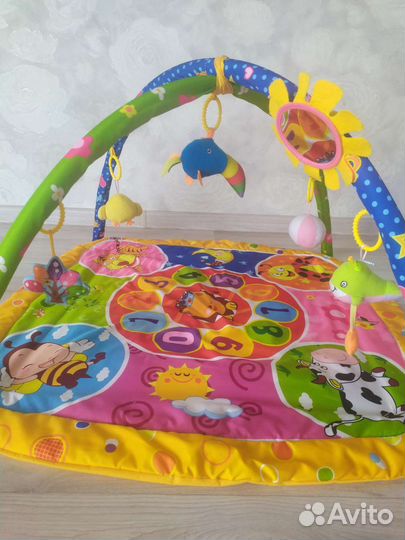 Развивающий коврик