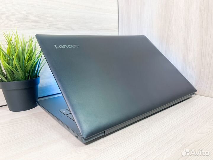Ноутбук Lenovo Core i3/GeForce 940MX/8Gb/SSD