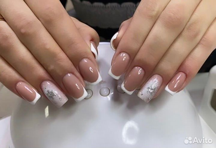 Наращивание ногтей