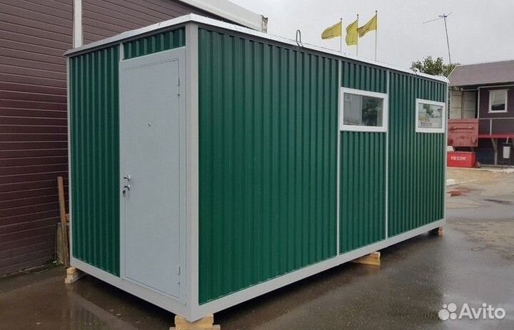 Сантехнический мобильный блок контейнер с душем и