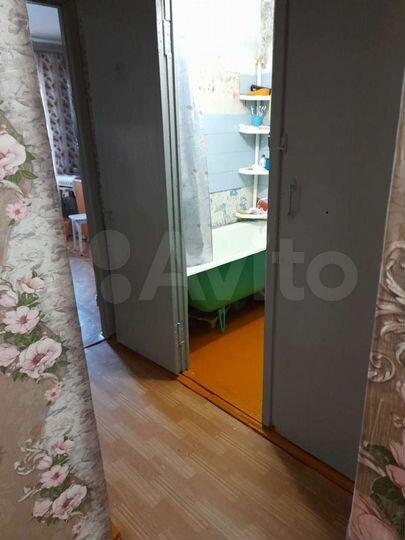 Комната 16 м² в 5-к., 4/5 эт.