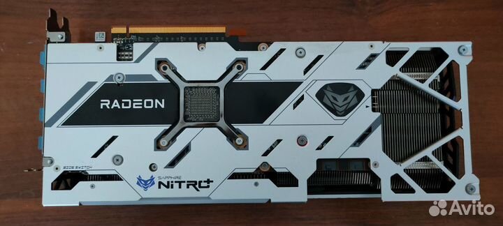 Sapphire nitro+ AMD Radeom RX6700 XT 12Gb