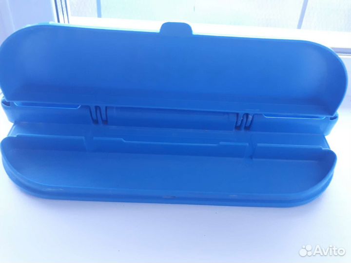 Пенал для детского стола