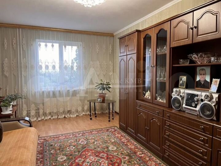 2-к. квартира, 55 м², 3/5 эт.