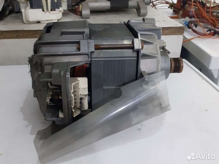 Двигатель от стиральной машины bosch wff1201