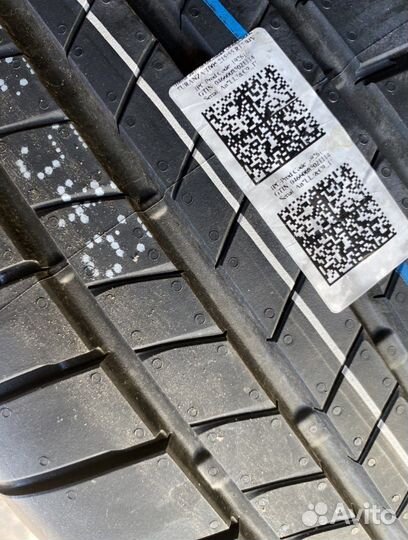 Bridgestone Turanza T005 215/55 R17 94V