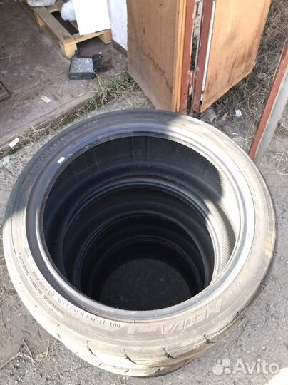 Yokohama Advan Neova AD08R 245/40 R18