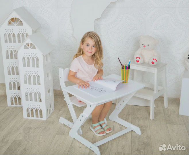 Комплект растущей мебели Кенгурёнок Мини, дерево