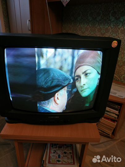 Телевизор цветной Самсунг