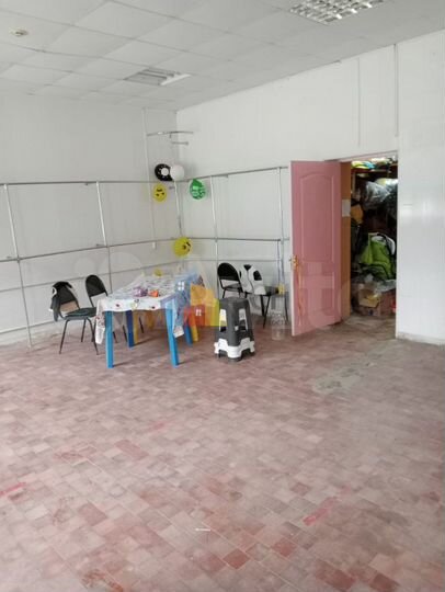 Продам торговое помещение, 180 м²