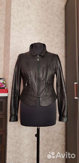 Куртка кожаная новая р.44