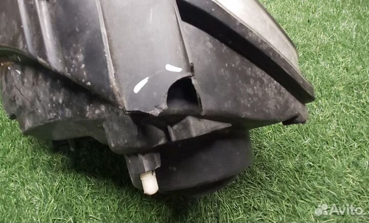 Фара левая Renault Duster 1