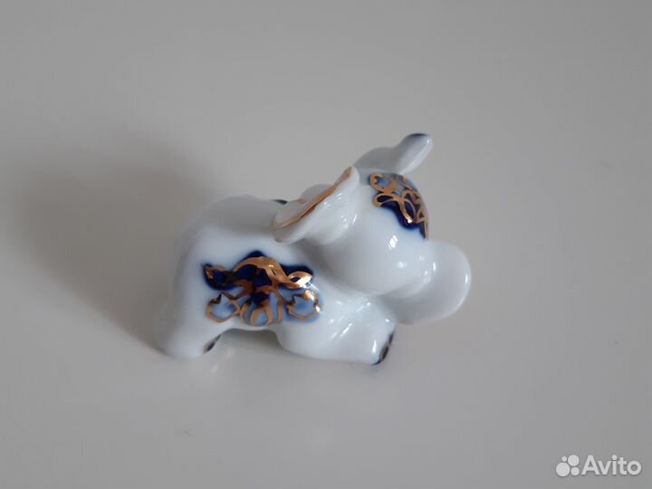 Фигурка слонёнок Керамика Гжель