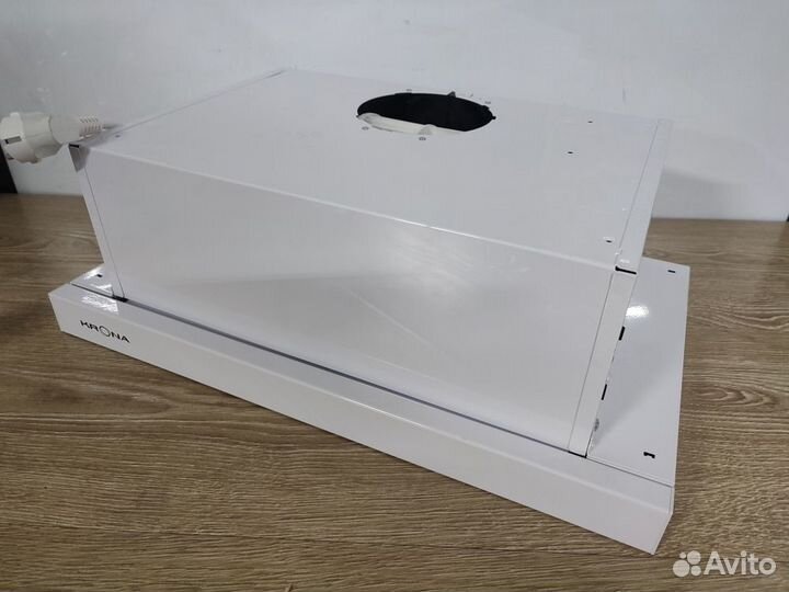 Встраиваемая вытяжка Krona новая