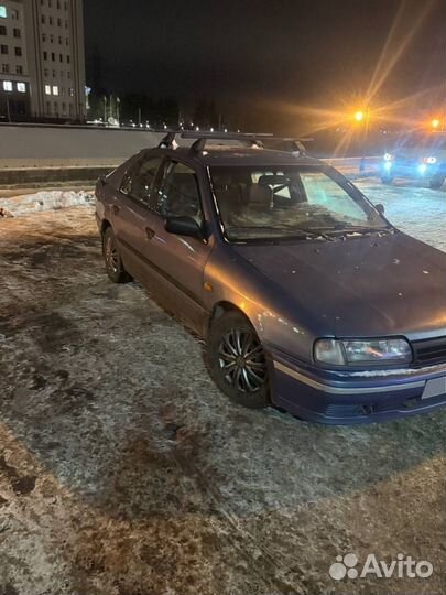 Nissan Primera 2.0 AT, 1995, 300 000 км