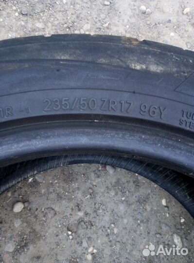 Toyo Teo Plus 235/50 R17