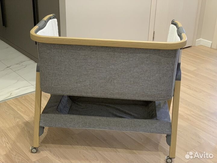 Колыбель Tutti Bambini CoZee с колесами