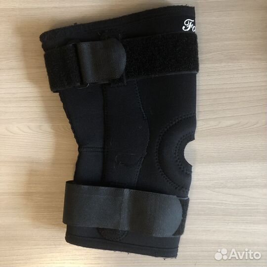 Ортез на колено