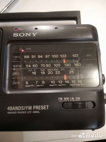 Радиоприемник sony icf 990 L