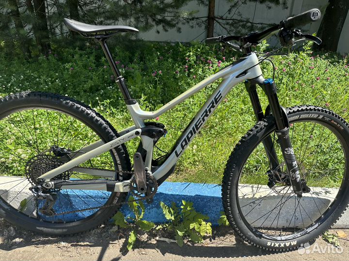 Карбоновый Lapierre Zesty AM 6.9 CF 2021 года