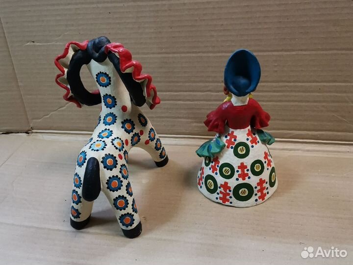 Дымковская игрушка женщина и козёл статуэтка