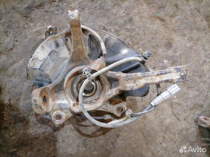 Кулак поворотный передний левый Kia Rio