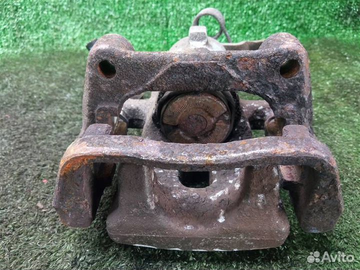 Суппорт задний правый Opel Zafira B (2005-2012)