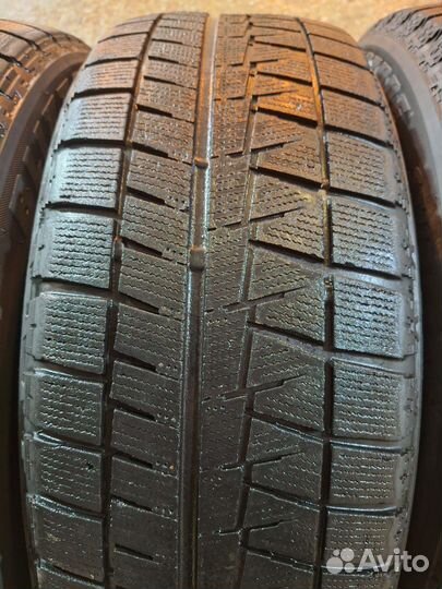 Bridgestone Blizzak Revo GZ 215/60 R16 95S