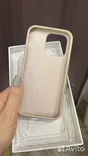 Чехол на iPhone 13 pro Guess