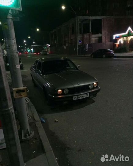 Сиденья бмв е 34