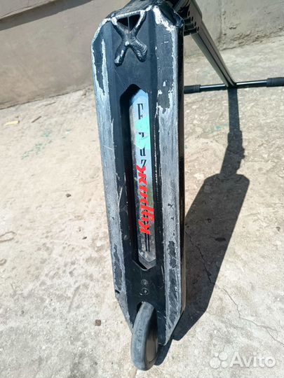 Трюковой самокат