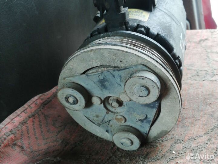 Компрессор кондиционера Форд Фокус 2