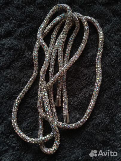 Украшение на шею