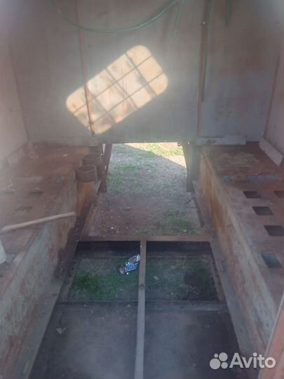 Будка от агрегата сварочного