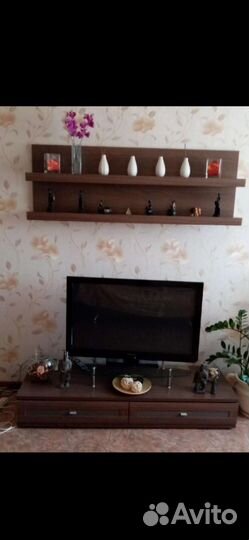 Полка настенная навесная